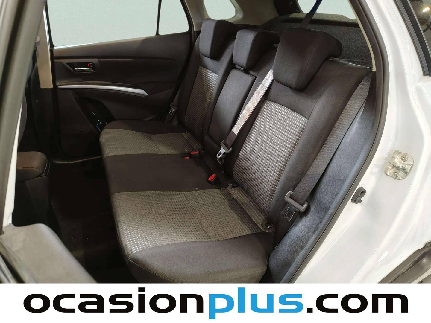 Foto Suzuki S-Cross Suzuki S-Cross 1.4T Mild Hybrid S2 4WD (129 CV)