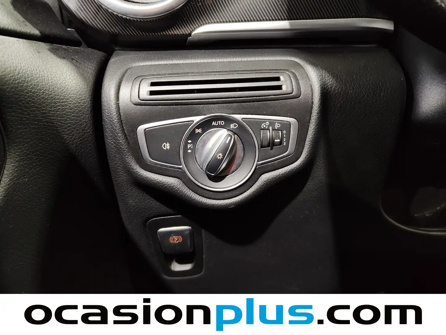 Foto Mercedes Clase V Mercedes-Benz Clase V V 220 d Avantgarde Largo (163 CV) Camperizada 5 Plazas