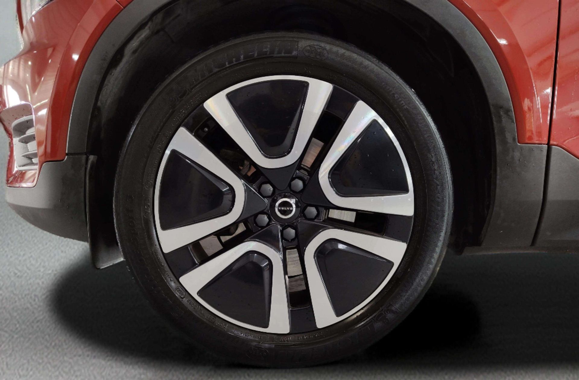 Volvo XC40 D3 Business Plus AWD - foto 33