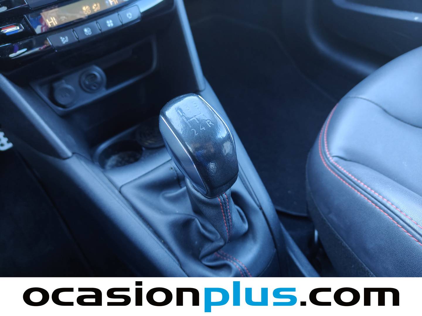 Foto Peugeot 208 Peugeot 208 1.6 BlueHDI GT-Line  (100 CV)