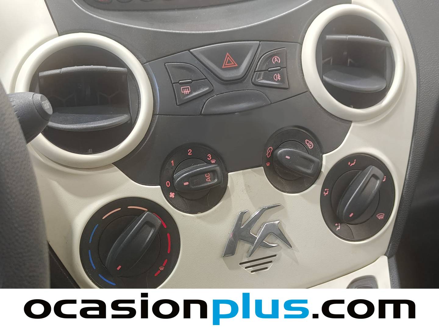 Extras y acabados del Ford Ka Ford Ka 1.2 Duratec S&S Urban (69 CV)