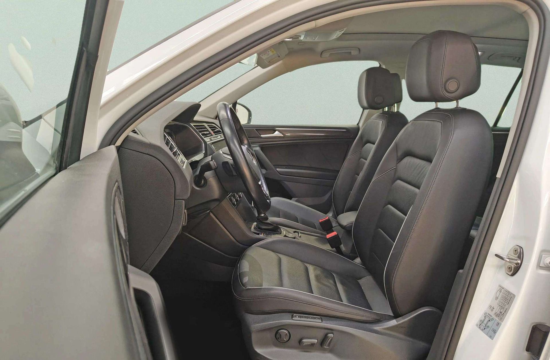 Volkswagen Tiguan Sport 2.0 TDI 4Motion DSG - foto 15