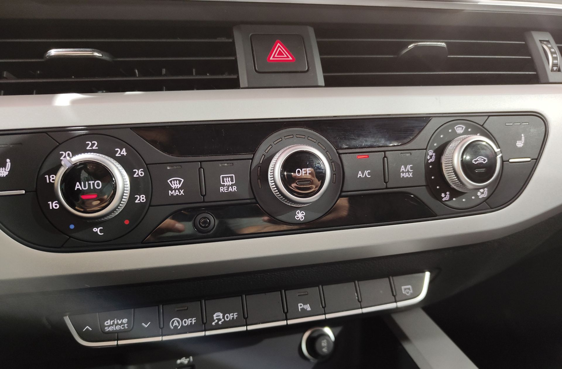 Audi A4 Avant Avant Advanced 35 TFSI S tronic - foto 35