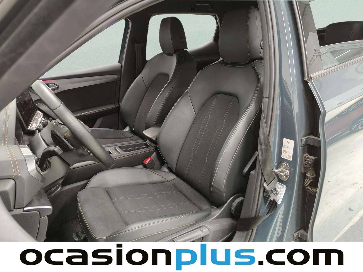 Foto asientos delanteros Cupra León CUPRA León 1.5 eTSI DSG (150 CV)