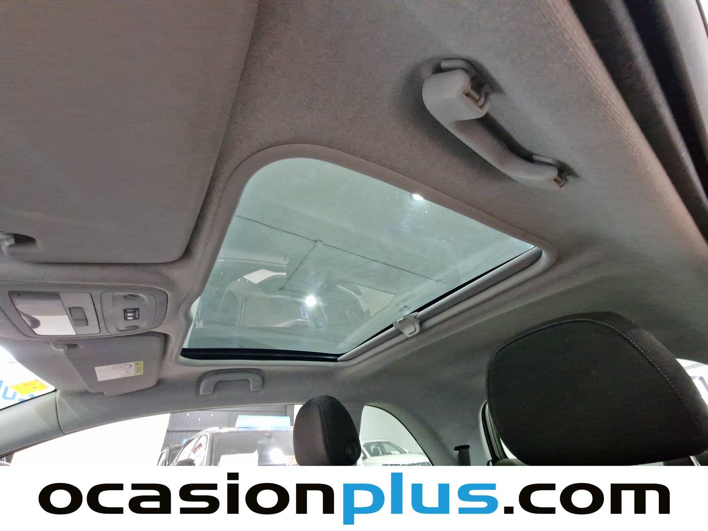 Extras y acabados del Opel Adam Opel Adam 1.4 XEL Glam (87 CV)