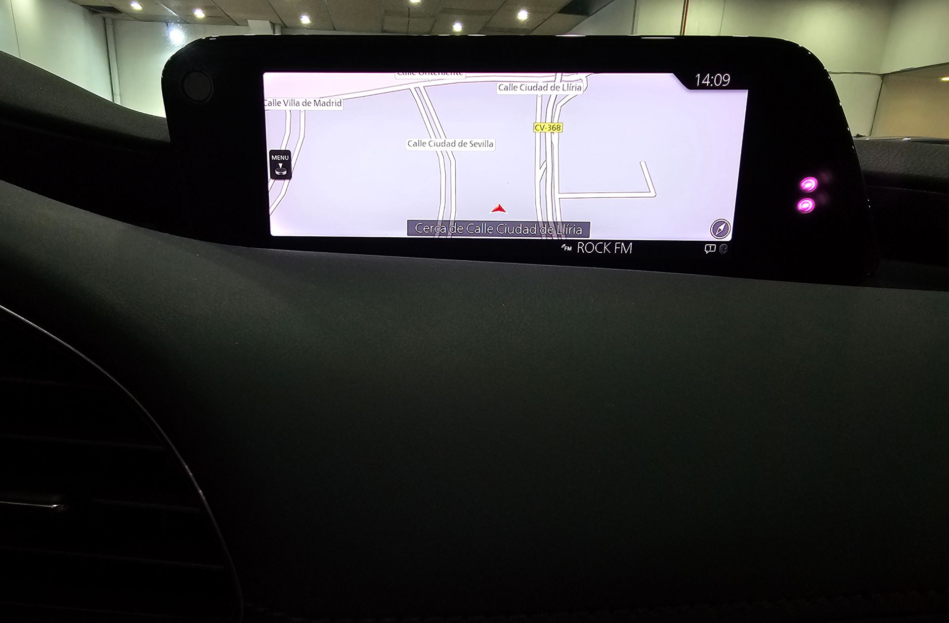 Mazda Mazda3 2.0 Sedan Skyactiv-G Zenith Safety Black - foto 10