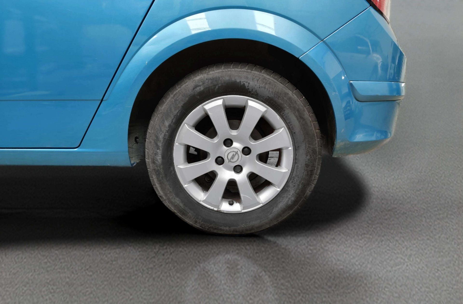 Opel Astra 1.4 Essentia - foto 26
