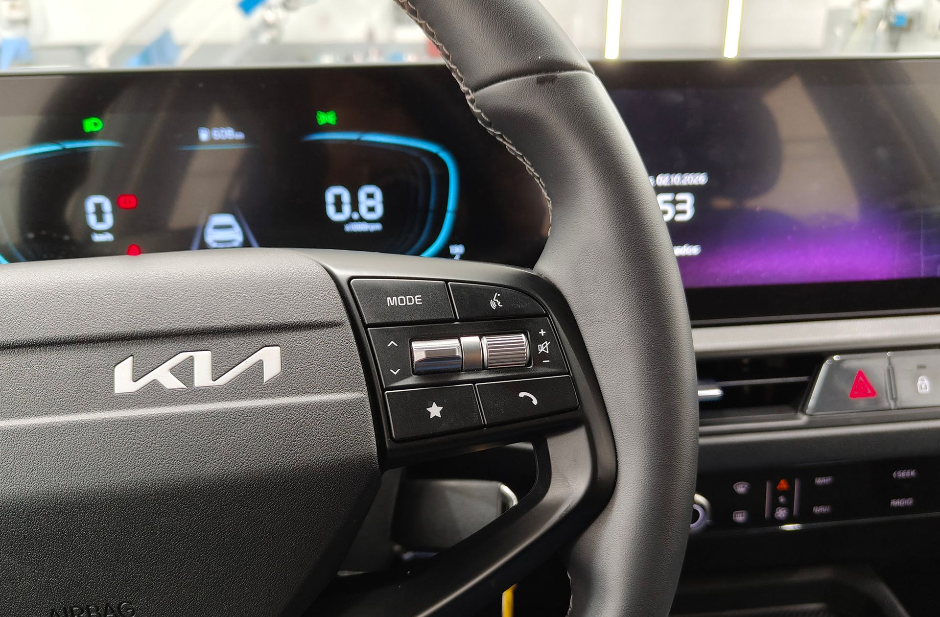 Kia Stonic 1.0 T-GDi MHEV Concept - foto 25