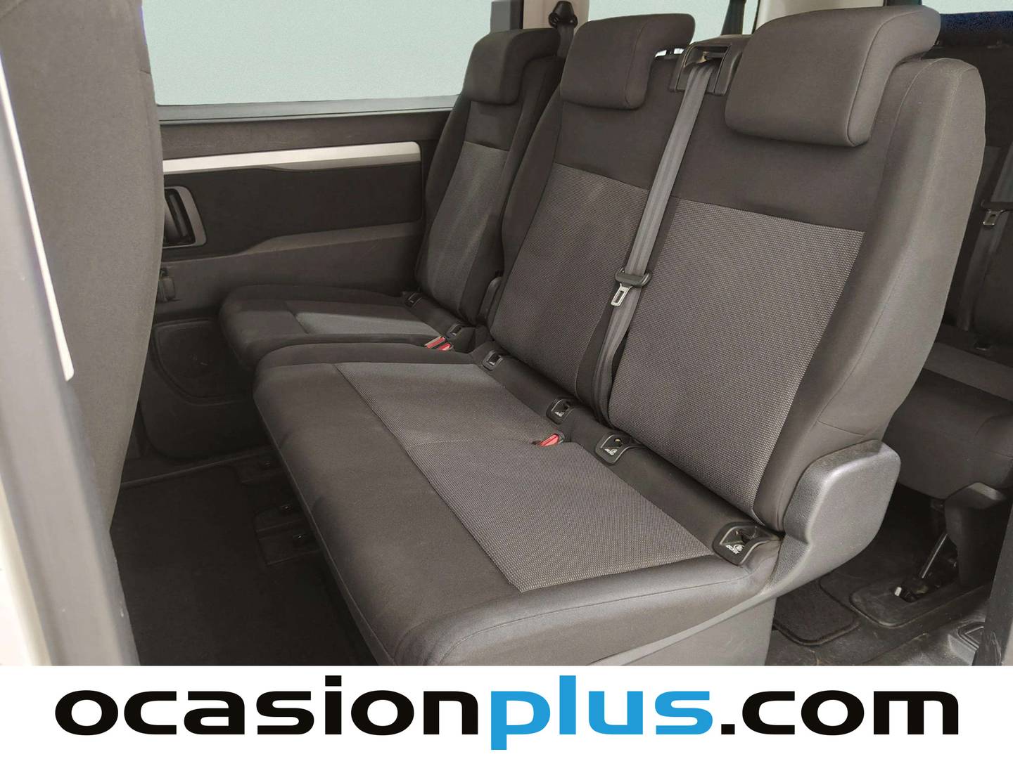 Foto asientos traseros Toyota Proace Verso Toyota Proace Verso 2.0D Family Advance L1 (150 CV) 8 plazas