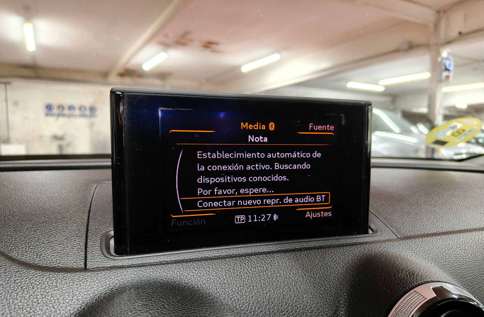 Audi A3 1.6 TDI Attraction edition - foto 30