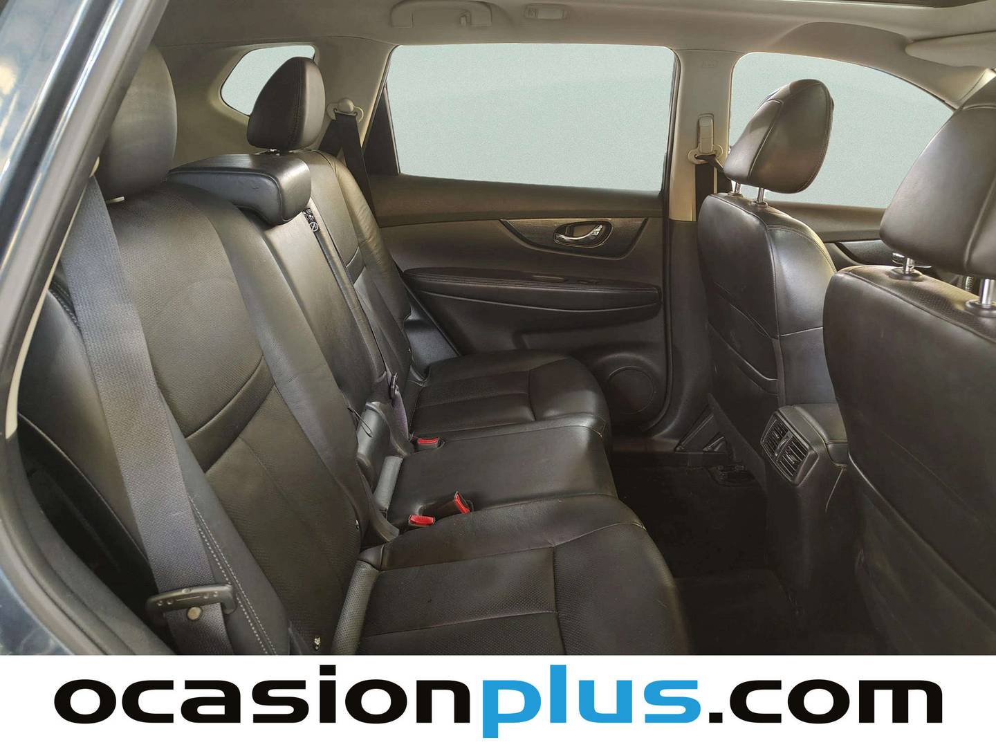 Nissan X-TRAIL Nissan X-Trail 1.6 dCi Tekna 4x2 (130 CV) 7 Plazas km 0