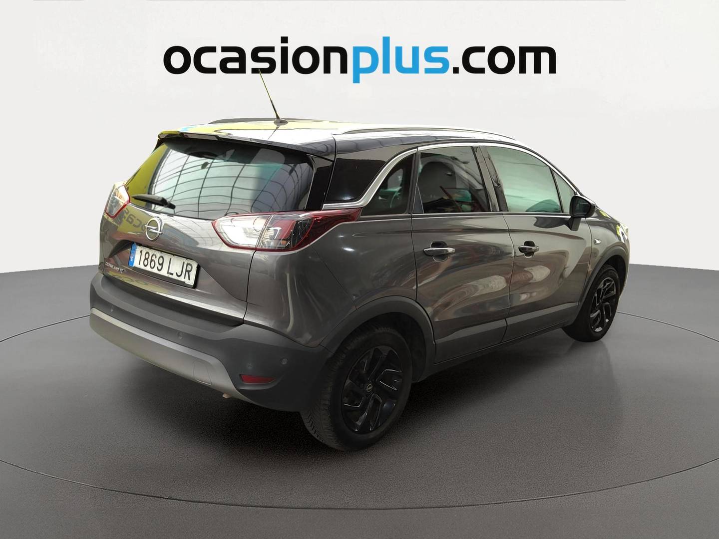 Foto trasera Opel Crossland X Opel Crossland X 1.2 S&S Innovation (130 CV) derecha
