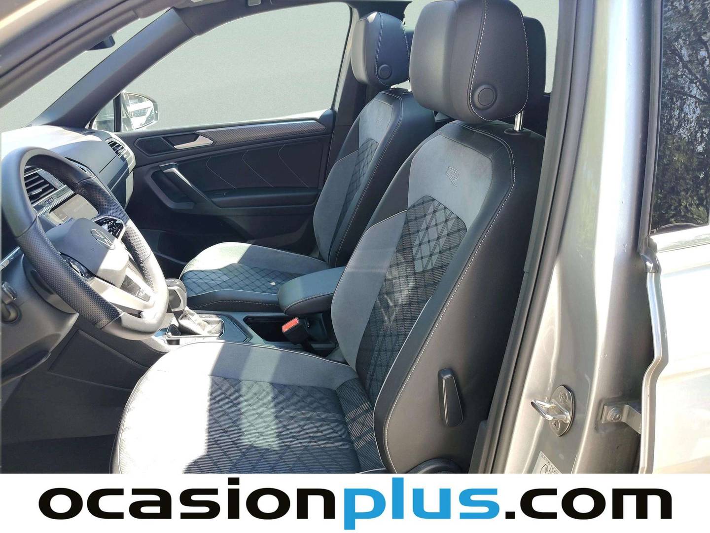 Foto asientos delanteros Volkswagen Tiguan Allspace Volkswagen Tiguan Allspace R-Line 2.0 TDI (150 CV) DSG 7 Plazas