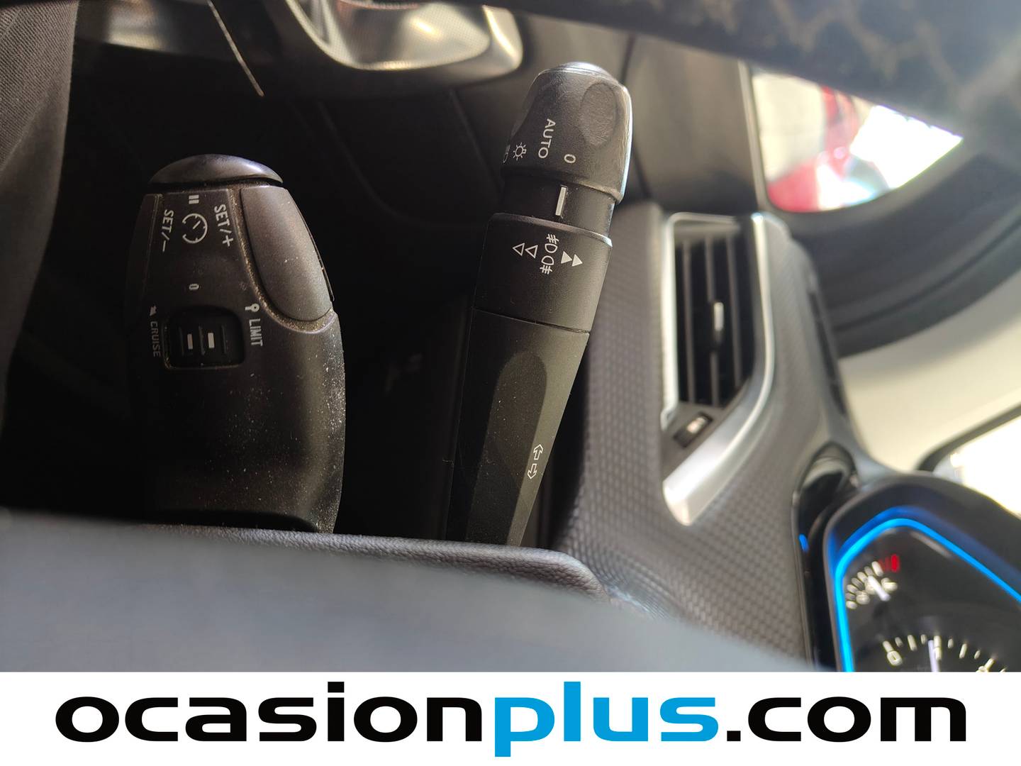 Peugeot 2008 Peugeot 2008 PureTech 110 S&S Allure (110 CV) gasolina