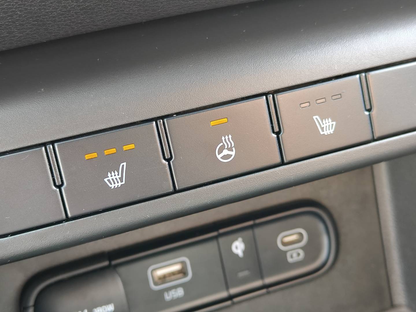 Foto KIA Sportage Kia Sportage 1.6 T-GDi MHEV Tech 4x2 (150 CV)