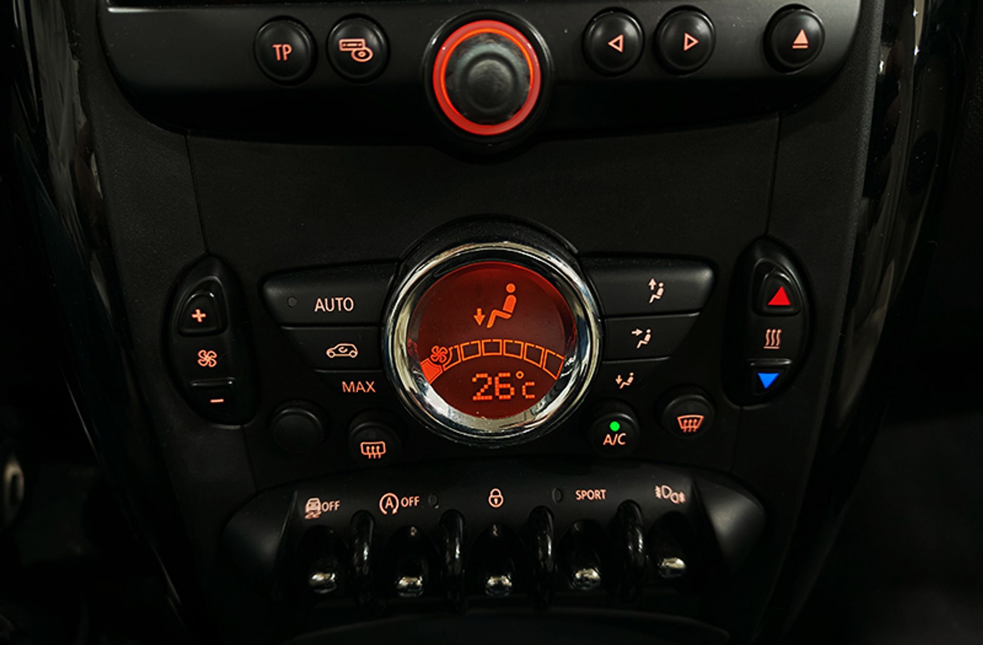 MINI Countryman Cooper SD - foto 23