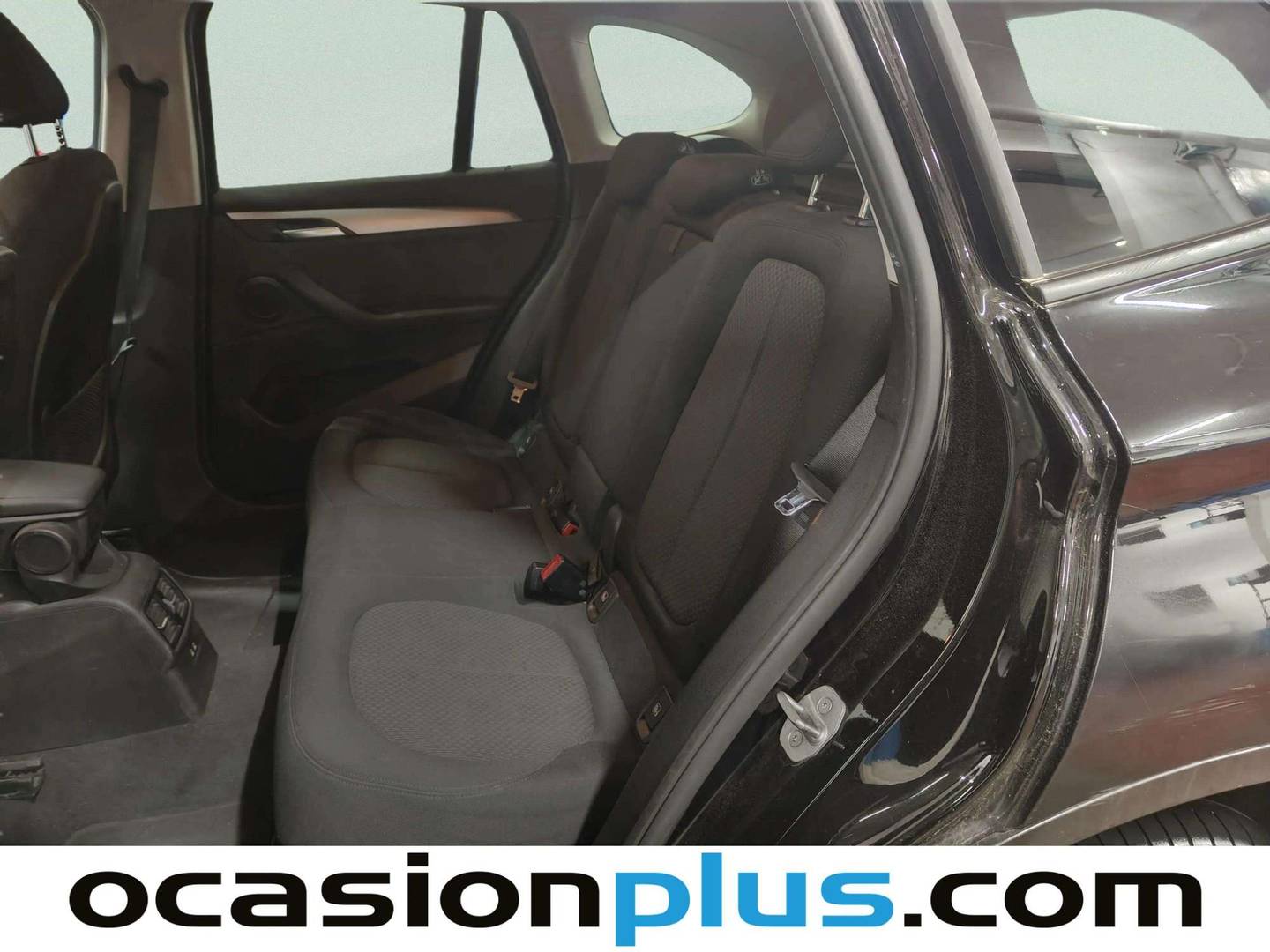 Foto asientos traseros BMW X1 BMW X1 sDrive18i (140 CV)