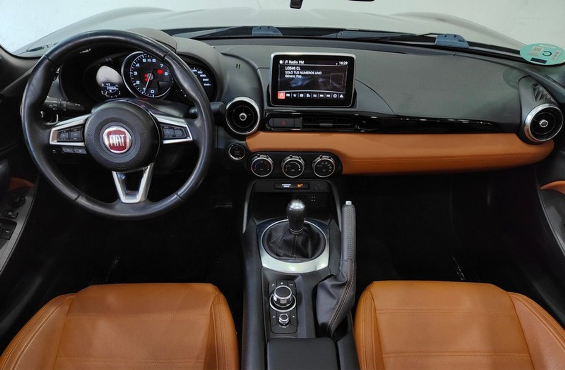 Fiat 124 Spider 1.4 MultiAir Cabrio Lusso - foto 8