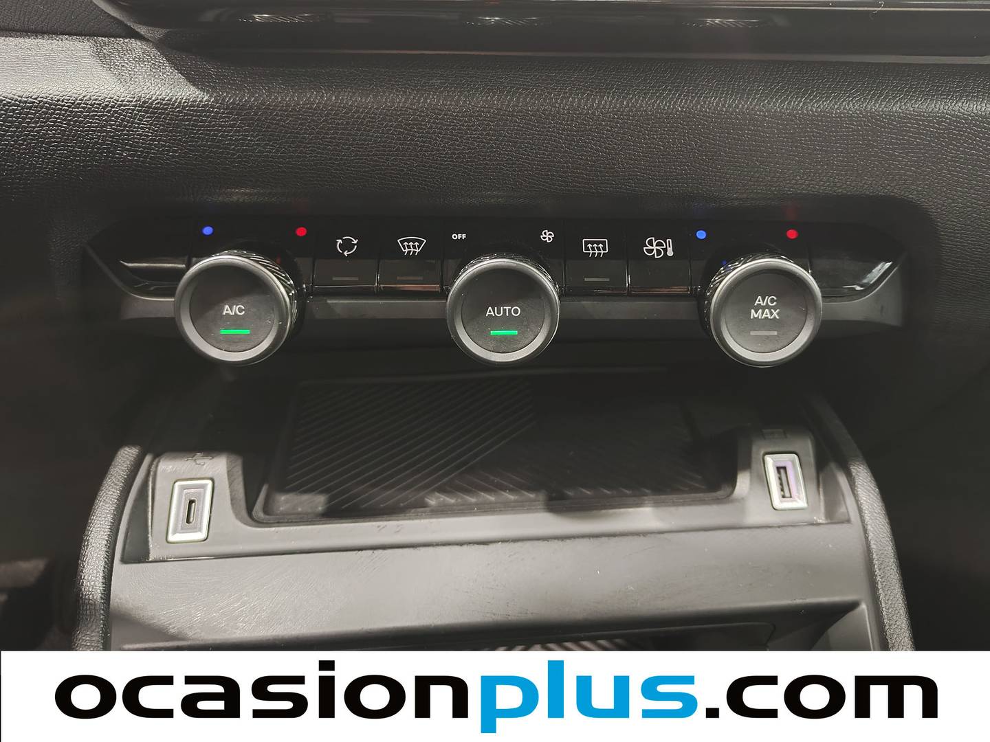 Foto Citroën C4 Citroen C4 PureTech 130 S&S Plus (131 CV)