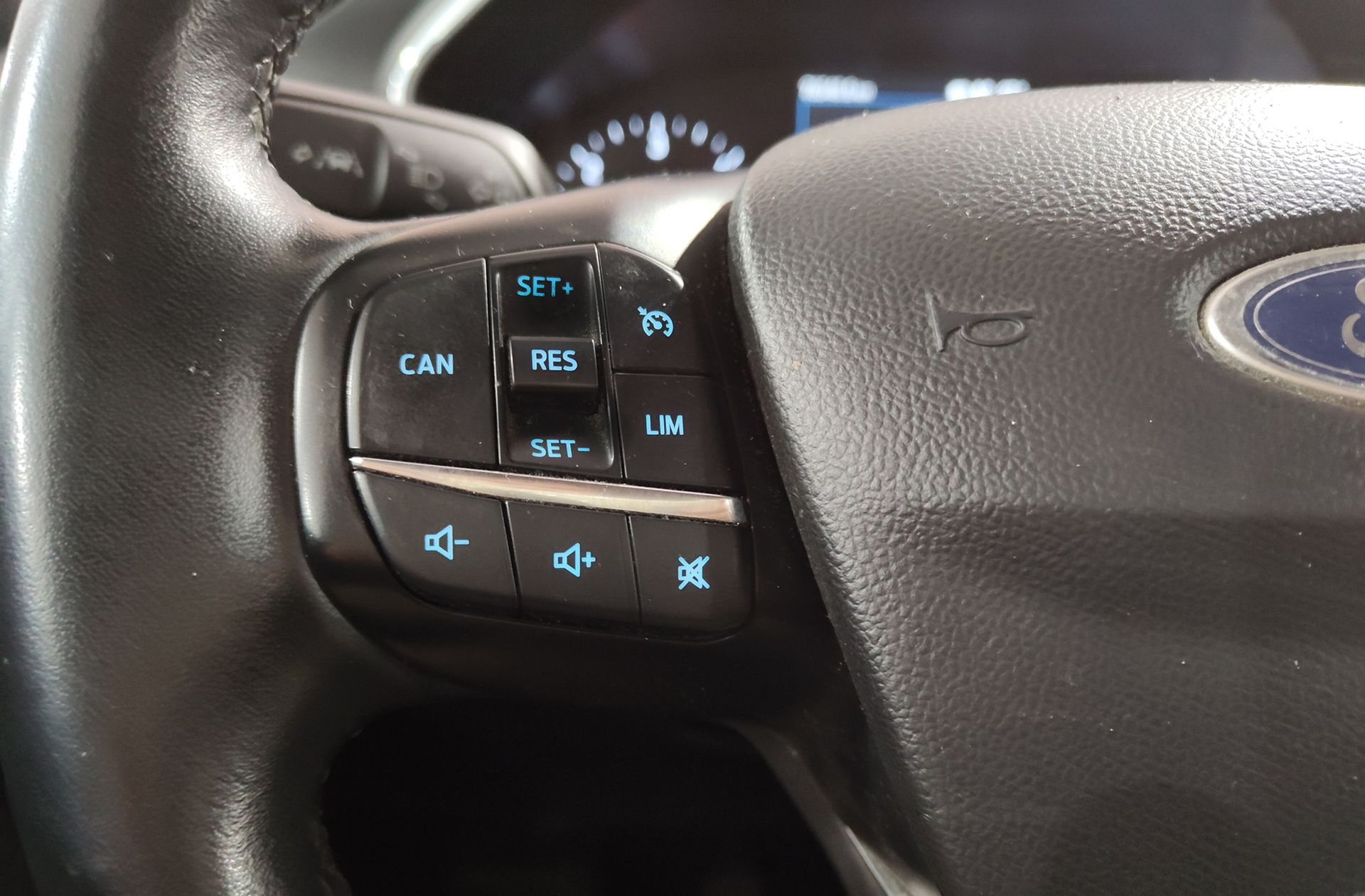 Ford Focus SportBreak 1.5 EcoBlue Active - foto 30