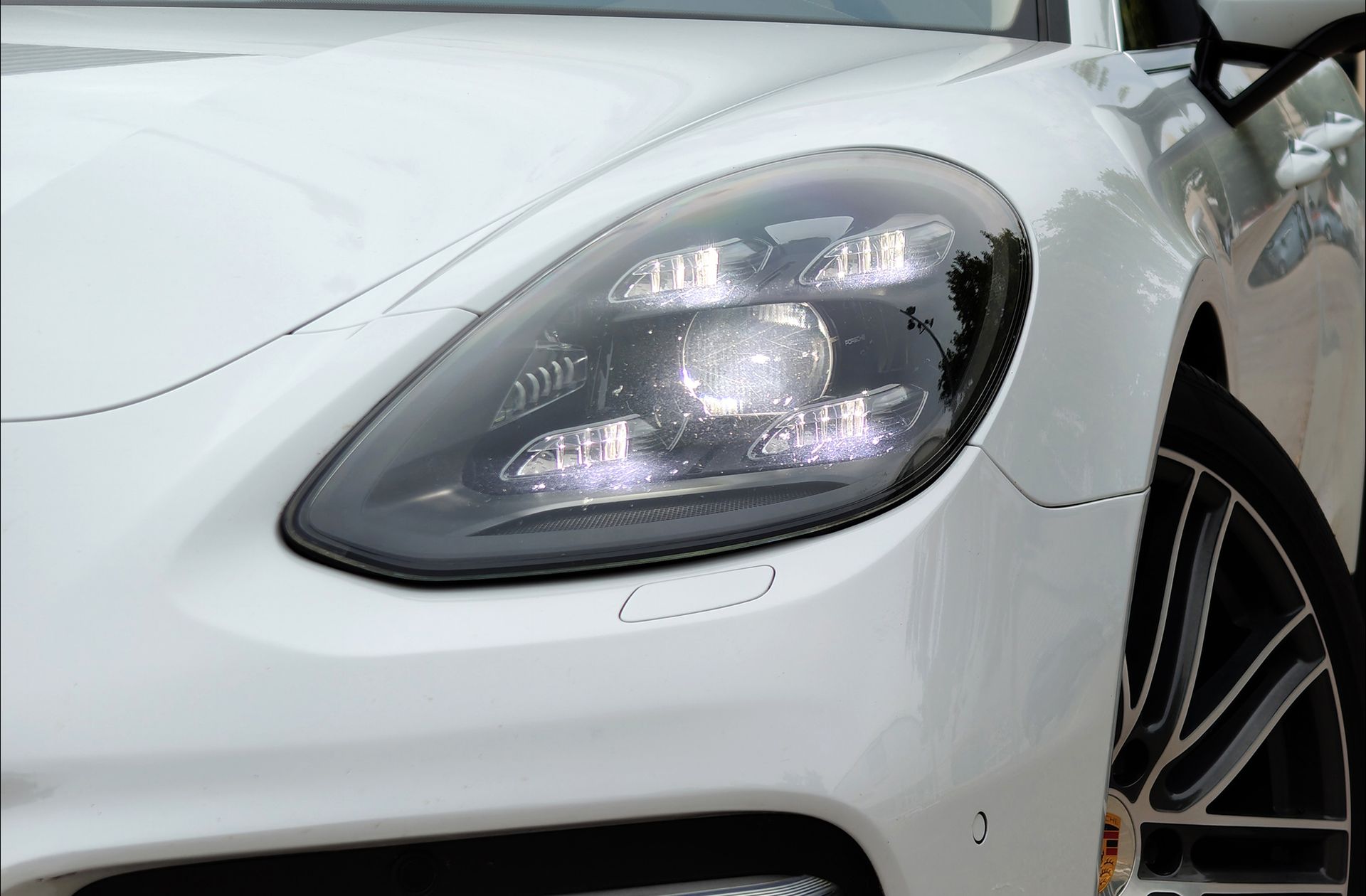 Porsche Panamera Turbo - foto 26