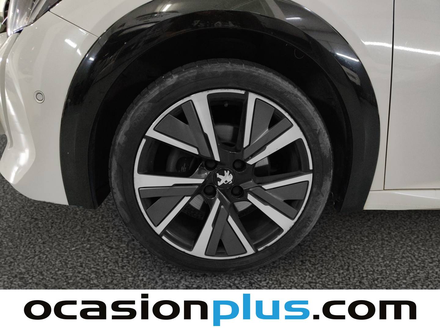 Foto Peugeot 208 Peugeot 208 PureTech 100 GT (100 CV)