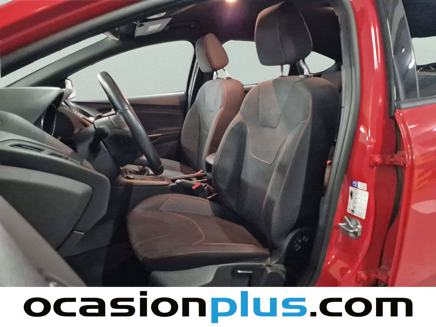Foto asientos delanteros Ford Focus Ford Focus 1.5 Ecoboost S&S ST-Line (182 CV)