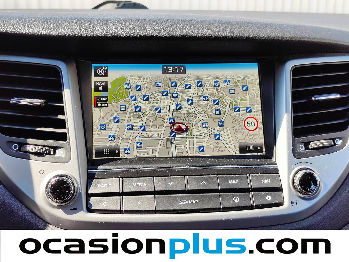 Equipamiento del Hyundai Tucson Hyundai Tucson 1.6 TGDI Link Sky 4x2 (176 CV)