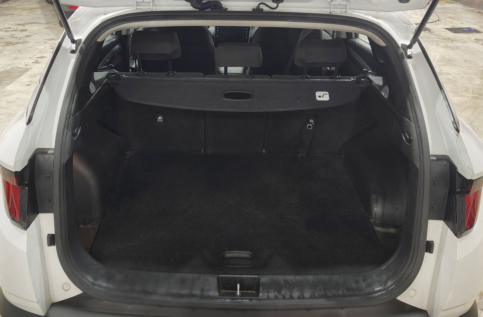 Hyundai Tucson 1.6 T-GDi HEV Maxx - foto 17