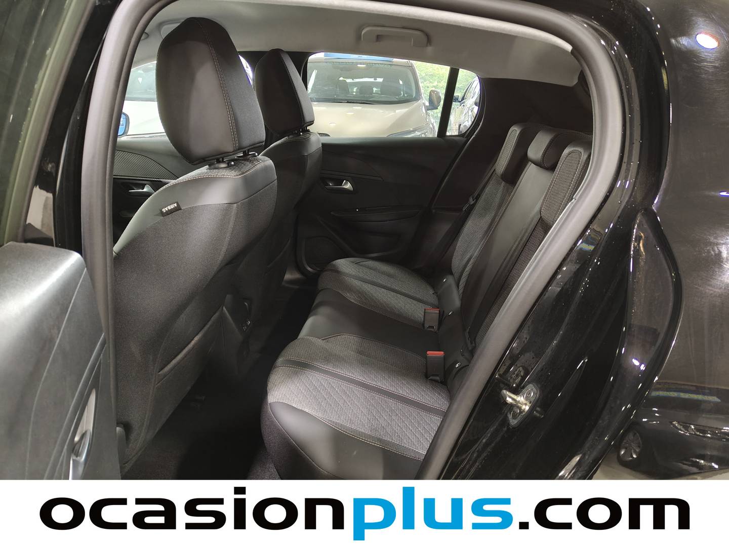 Foto asientos traseros Peugeot 208 Peugeot 208 PureTech 100 Allure (100 CV)