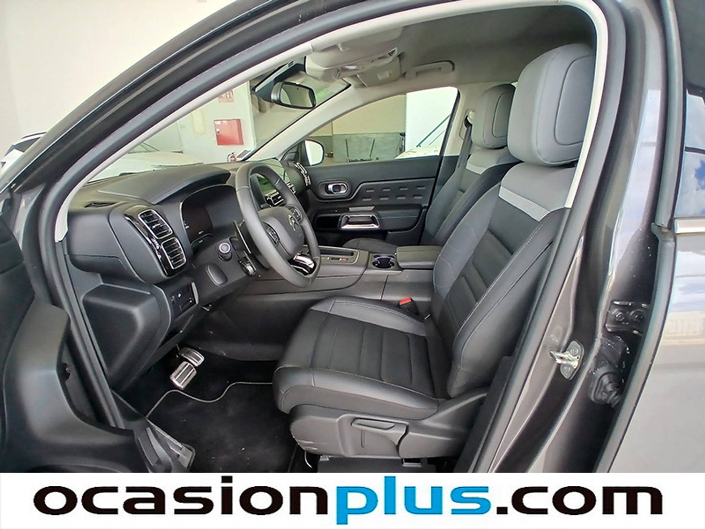 Foto Citroën C5 Aircross Citroen C5 Aircross PureTech 130 S&S Shine Pack  EAT8 (131 CV)