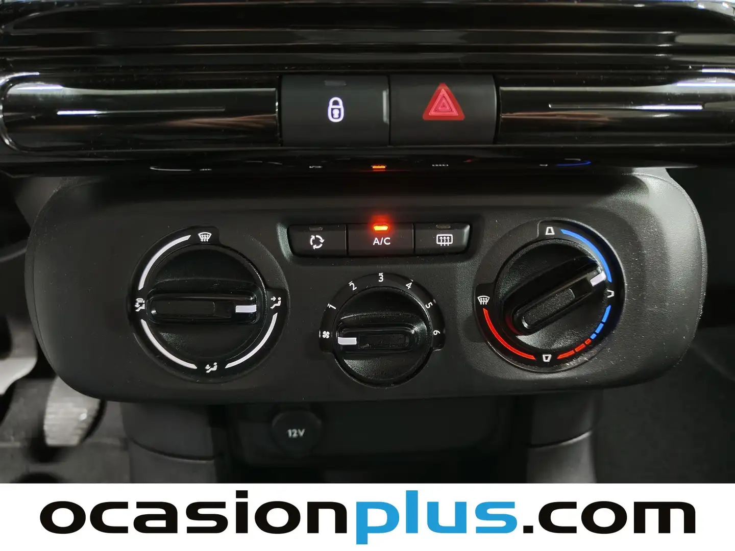 Foto Citroën C3 Citroen C3 BlueHDi 100 S&S Live Pack (100 CV)