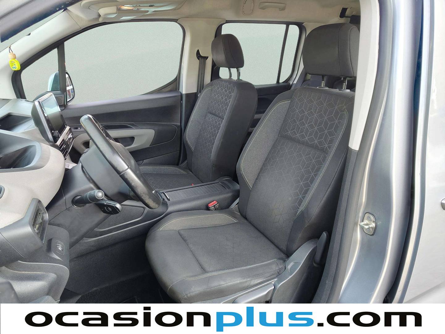 Foto asientos delanteros Peugeot Rifter Peugeot Rifter BlueHDi 130 Active Standard (130 CV)