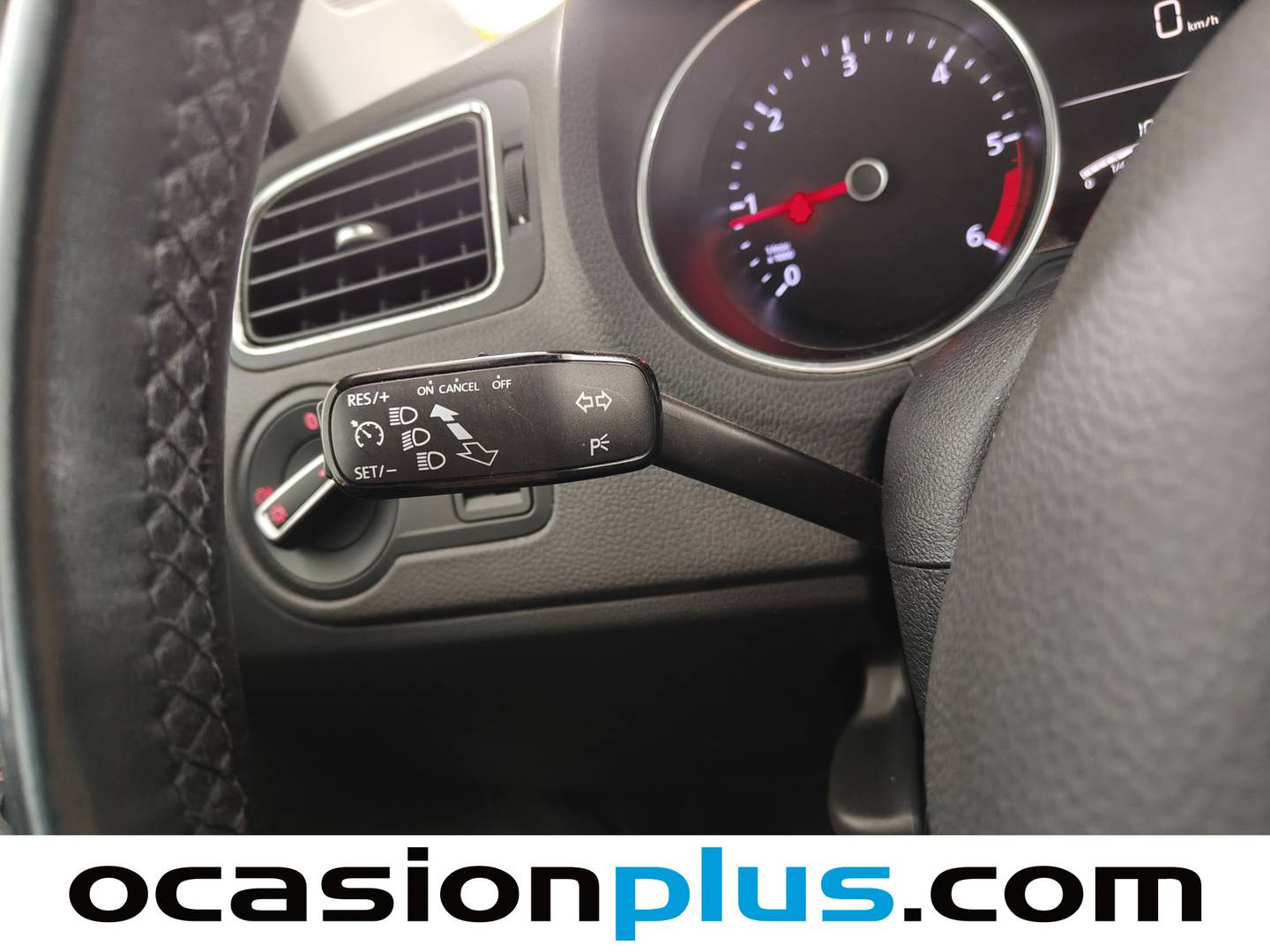 Extras y acabados del Volkswagen Polo Volkswagen Polo Advance 1.4 TDI BMT (90 CV)