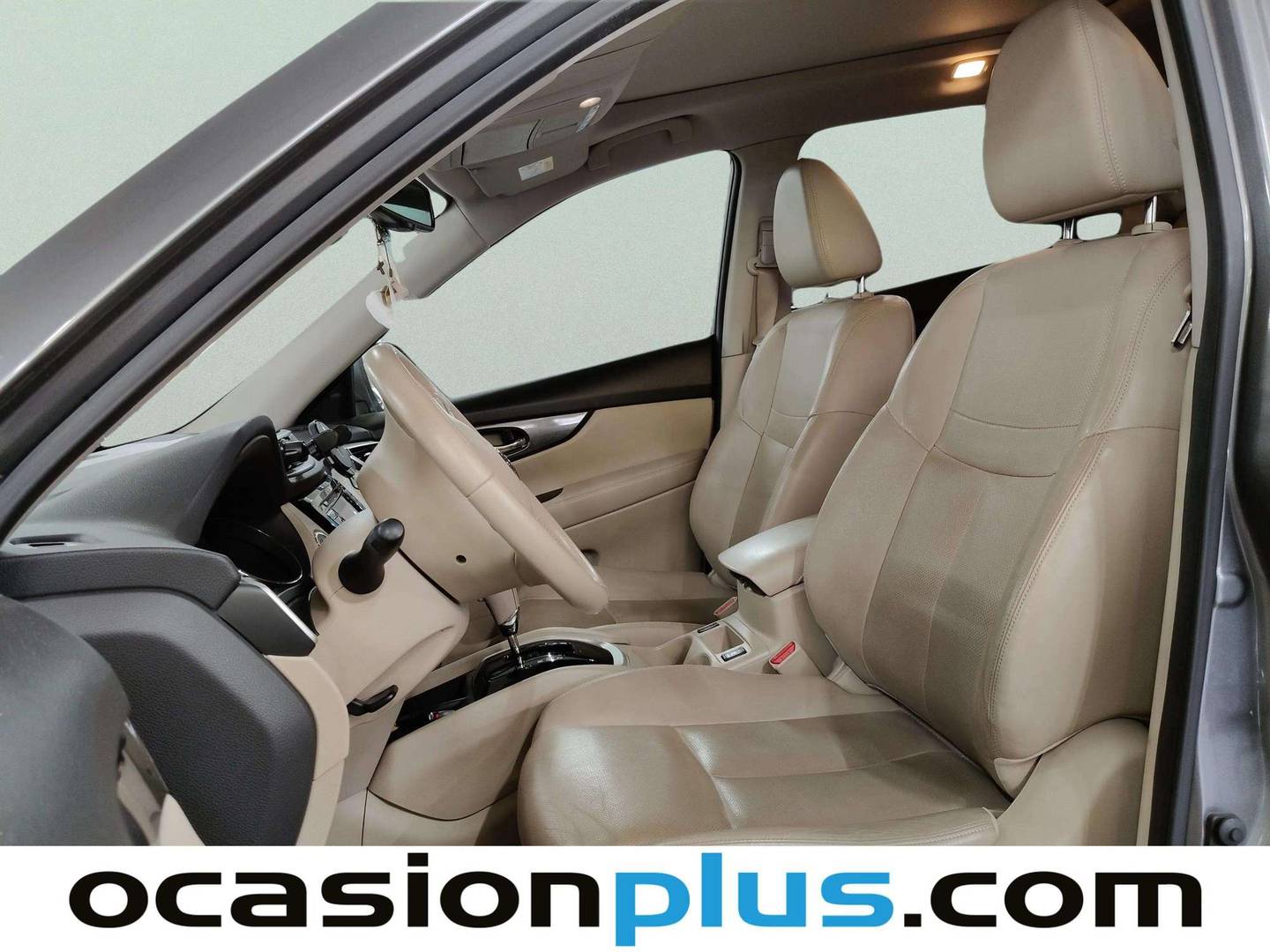 Foto asientos delanteros Nissan X-TRAIL Nissan X-Trail dCi 130 Tekna 4x2 XTronic (130 CV)