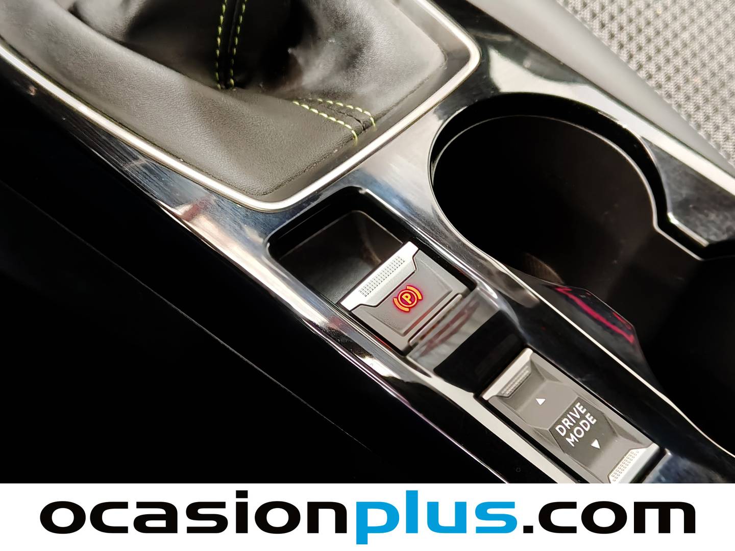 Foto Peugeot 2008 Peugeot 2008 PureTech 130 S&S GT (130 CV)