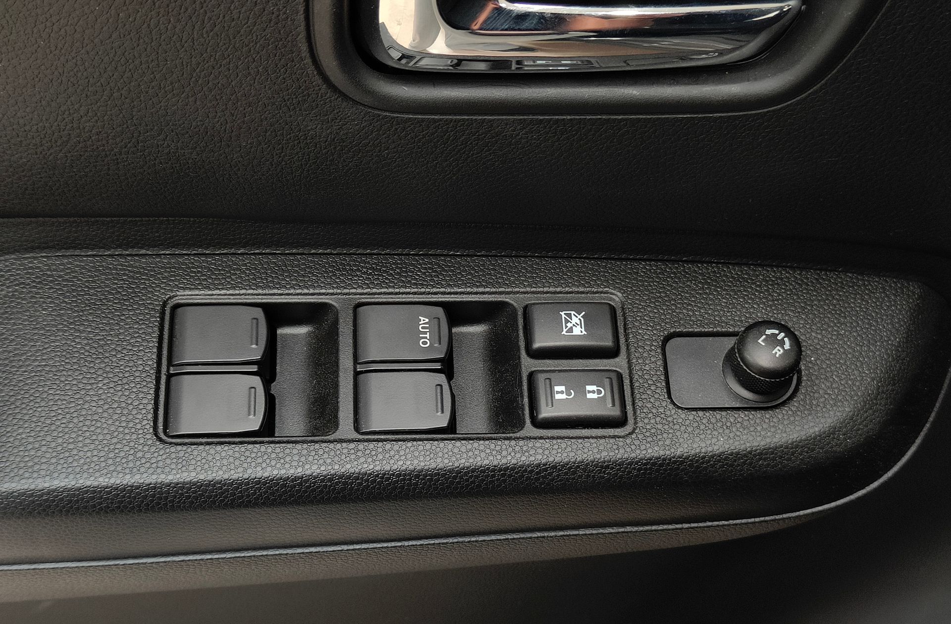 Suzuki Ignis 1.2 Mild Hybrid GLX - foto 19