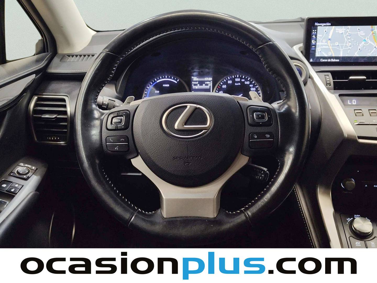 Lexus NX Lexus NX 300h Business 2WD (197 CV) automático