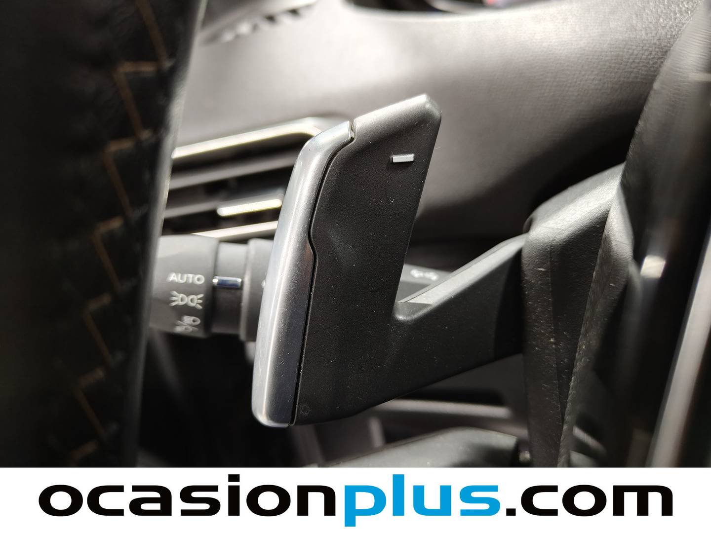 Foto Peugeot 3008 Peugeot 3008 PureTech 130 S&S GT EAT8 (130 CV)