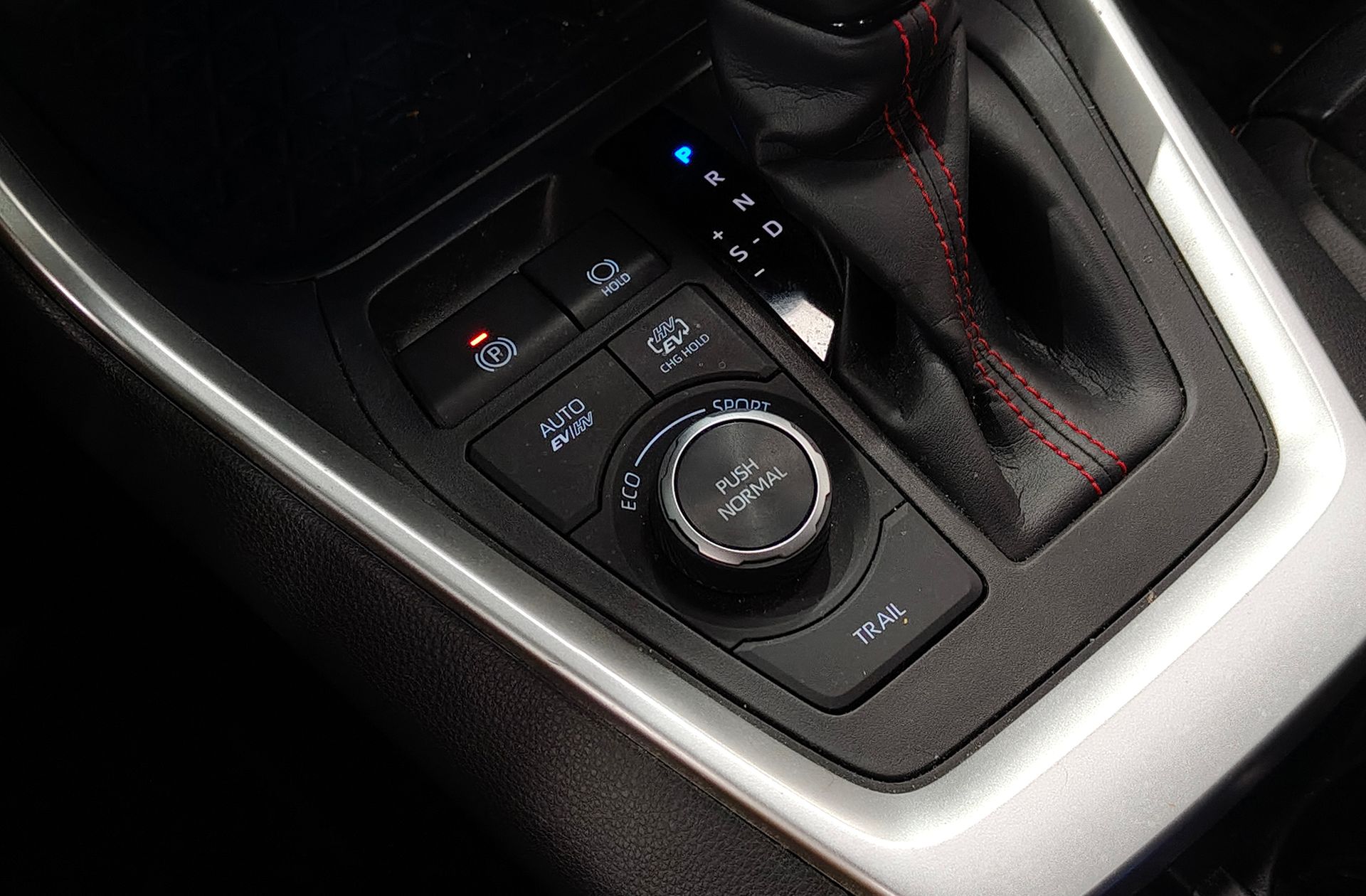 Toyota RAV4 2.5l PLUG-IN 300PH Style Plus e-CVT - foto 37