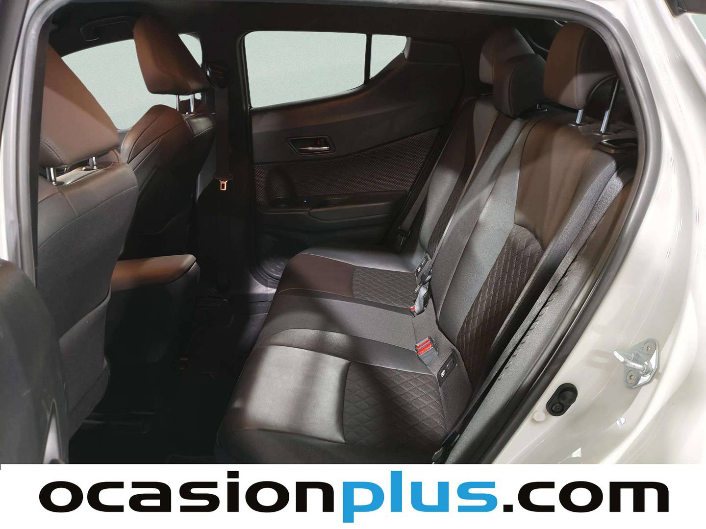 Toyota C-HR Toyota C-HR 1.8 125H Dynamic Plus (122 CV) km 0