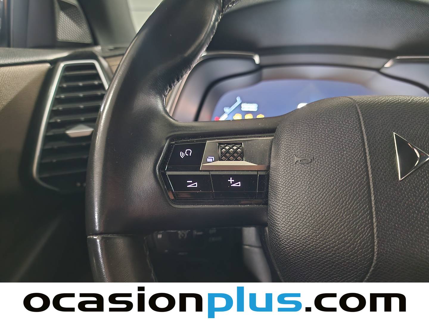 DS DS 7 Crossback DS DS7 Crossback BlueHDi 130 Be Chic (130 CV) al mejor precio