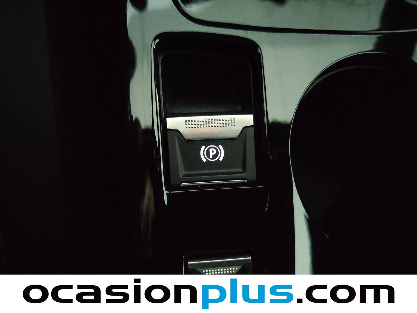 Peugeot 2008 Peugeot 2008 Allure Hybrid eDCS6 (145 CV) 2026