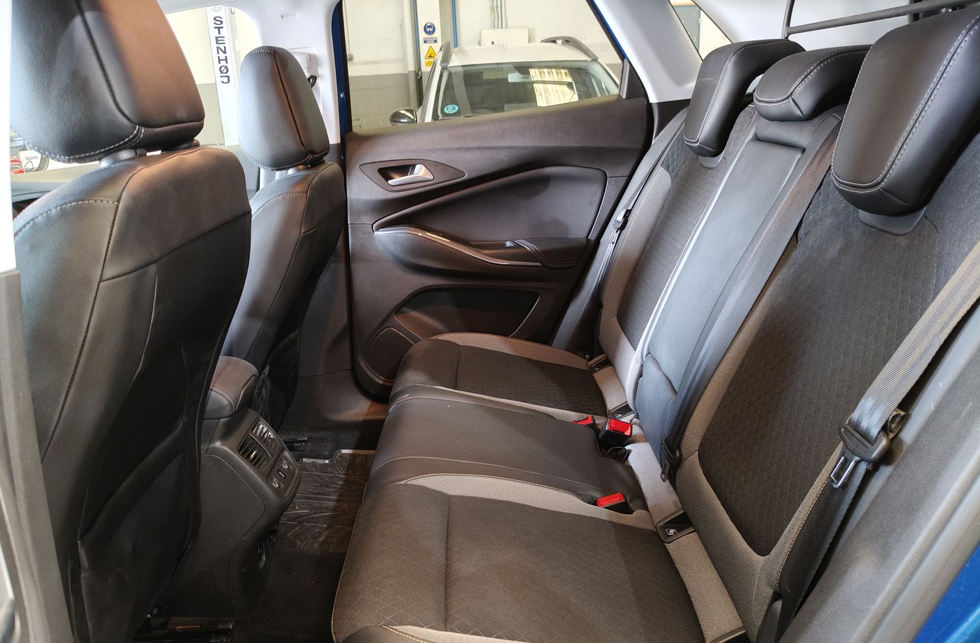 Opel Grandland 1.6 Turbo Ultimate - foto 12