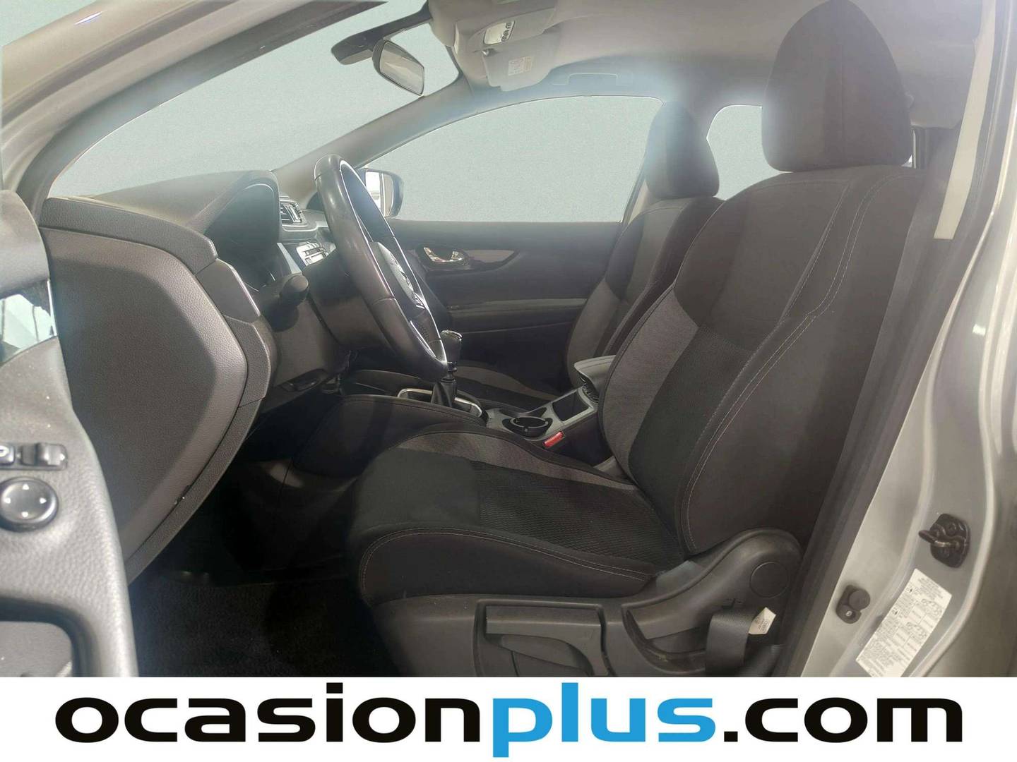 Foto asientos delanteros Nissan QASHQAI Nissan Qashqai dCi 115 N-Connecta (115 CV)