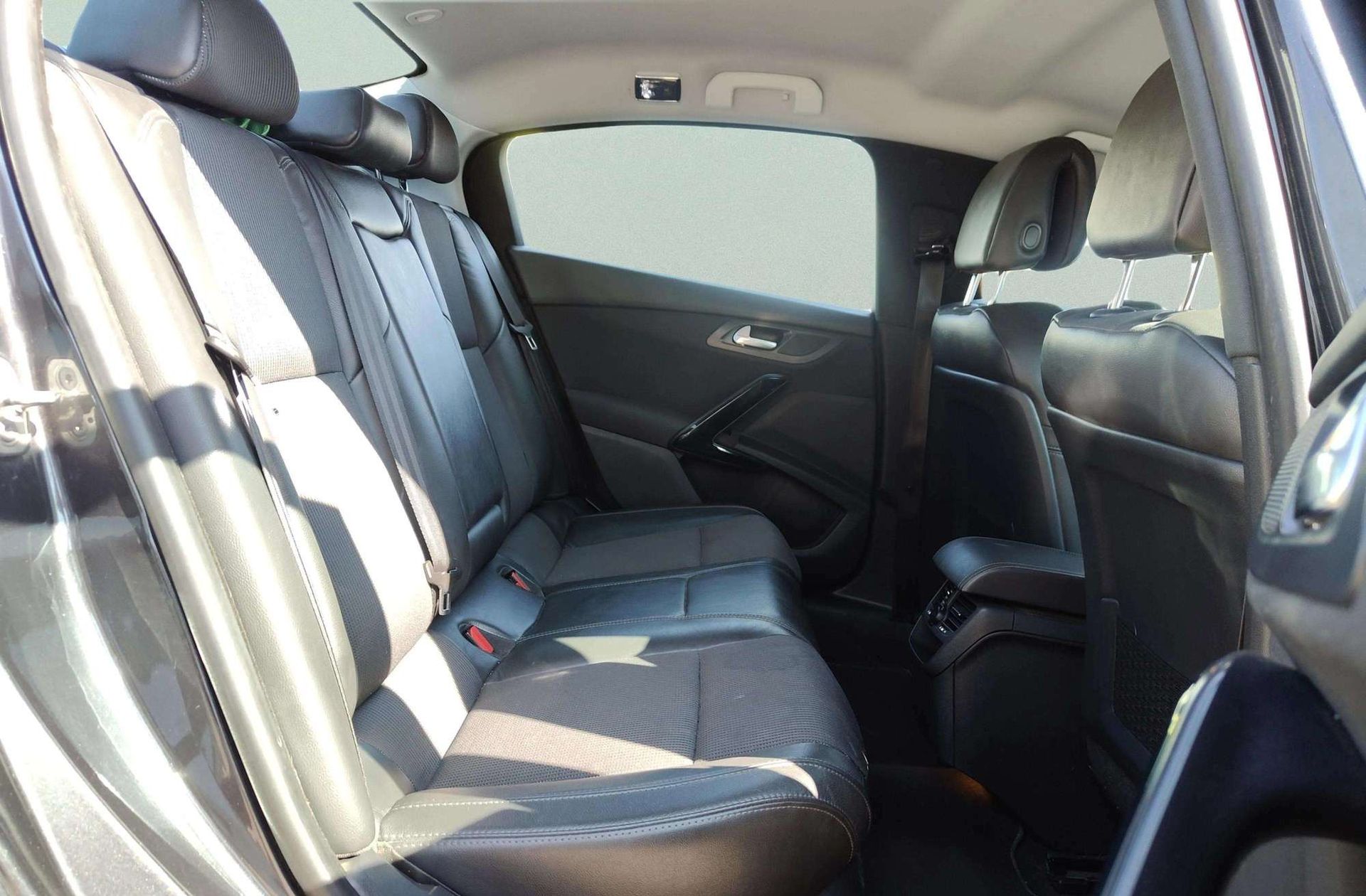 Peugeot 508 2.0 BlueHDi Allure - foto 19