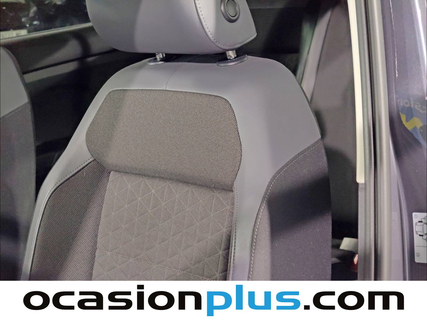 Foto Volkswagen T-Cross Volkswagen T-Cross Sport 1.0 TSI (110 CV) DSG