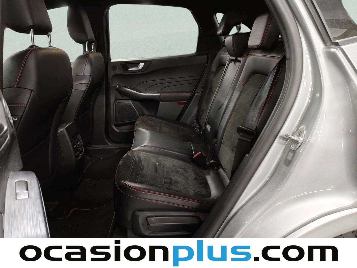 Foto asientos traseros Ford Kuga Ford Kuga 2.5 Duratec PHEV ST-Line X Auto  (225 CV)