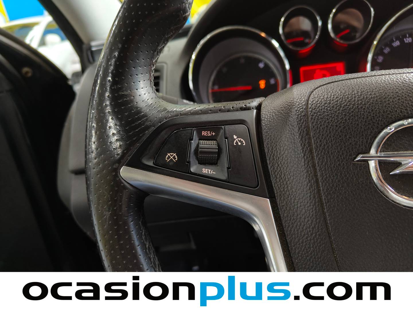 Equipamiento del Opel Insignia Opel Insignia 2.0 CDTI Sport (160 CV)