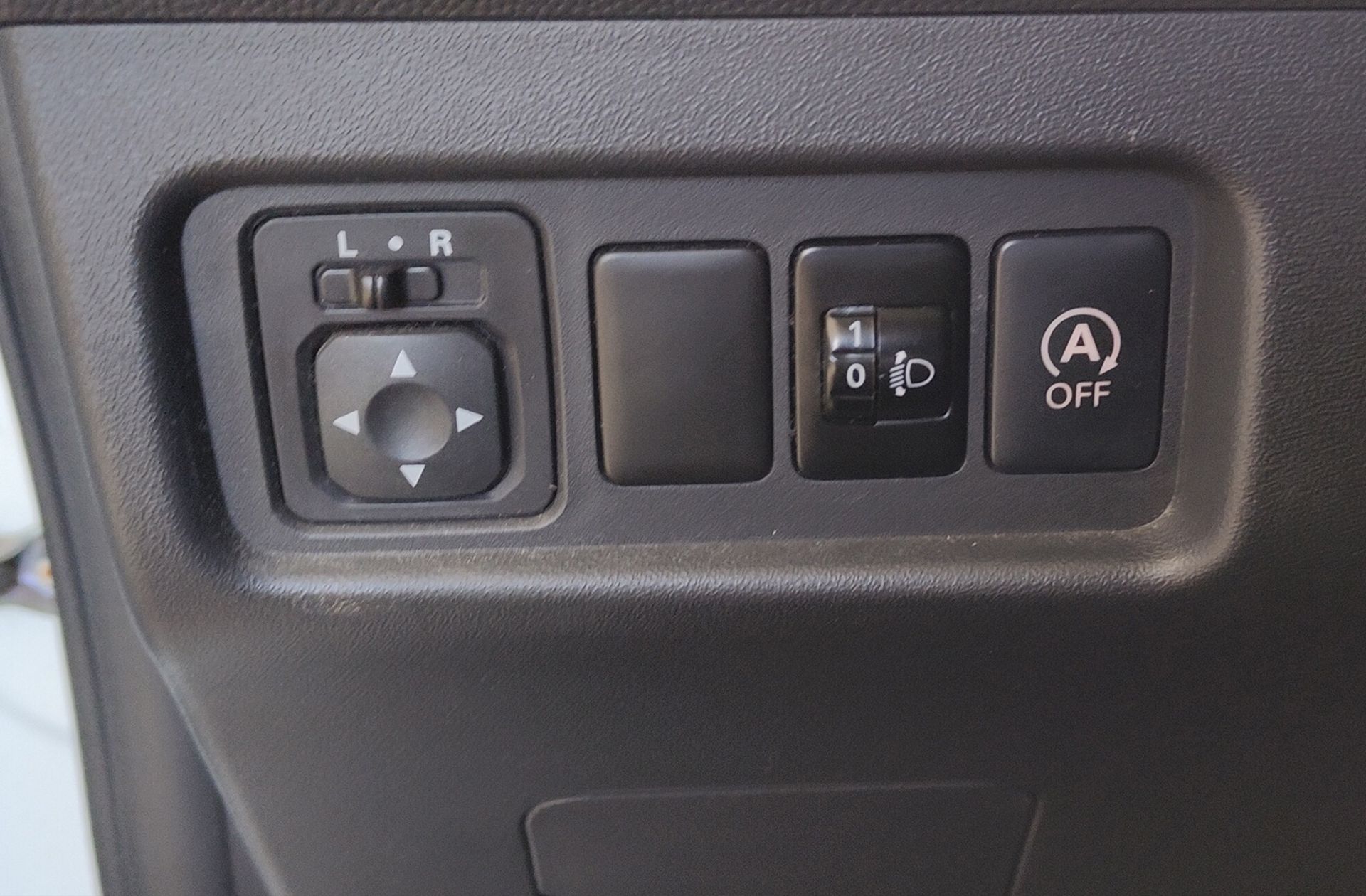 Mitsubishi Space Star 120 MPI Motion - foto 18